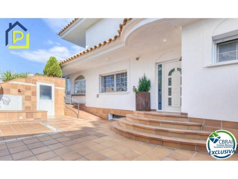 Foto db5fc7fc-59ce-4e7a-8e3e-e8960b0356fc. Casa  unifamiliar en venta en Requesens Empuriabrava