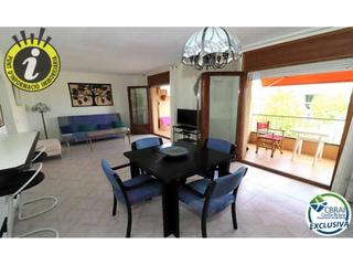 Apartament  Carrer de sant mor. Apartamento en venta en empuriabrava
