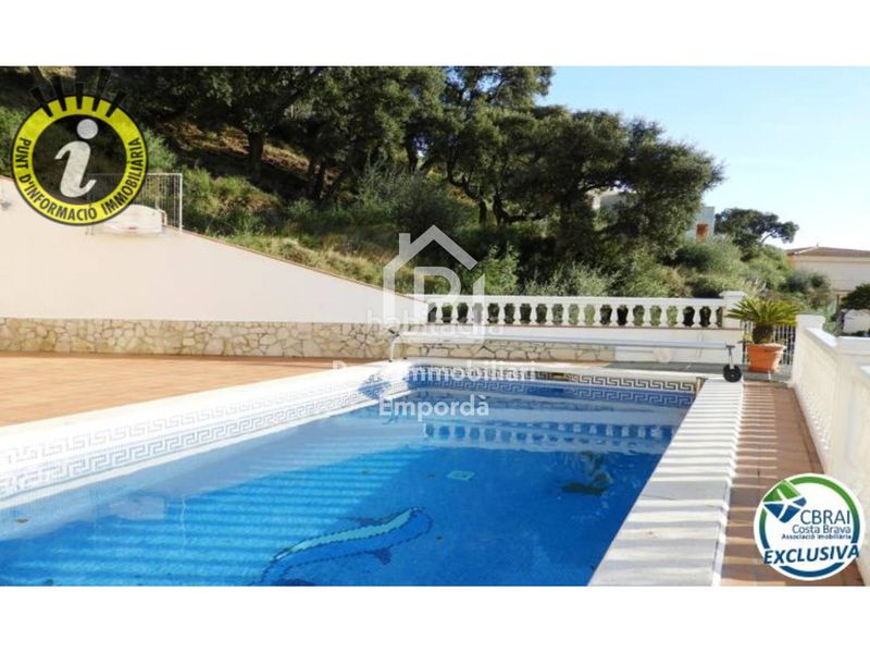 Foto 62751eba-f0c2-45fc-94ed-d9b29cc25354. Casa amb aparcament piscina a Nord Roses