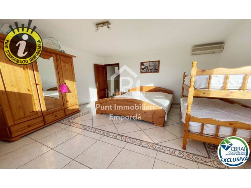 Foto 6e0636f9-3720-42b2-8158-001796dd299a. Casa amb aparcament piscina a Nord Roses