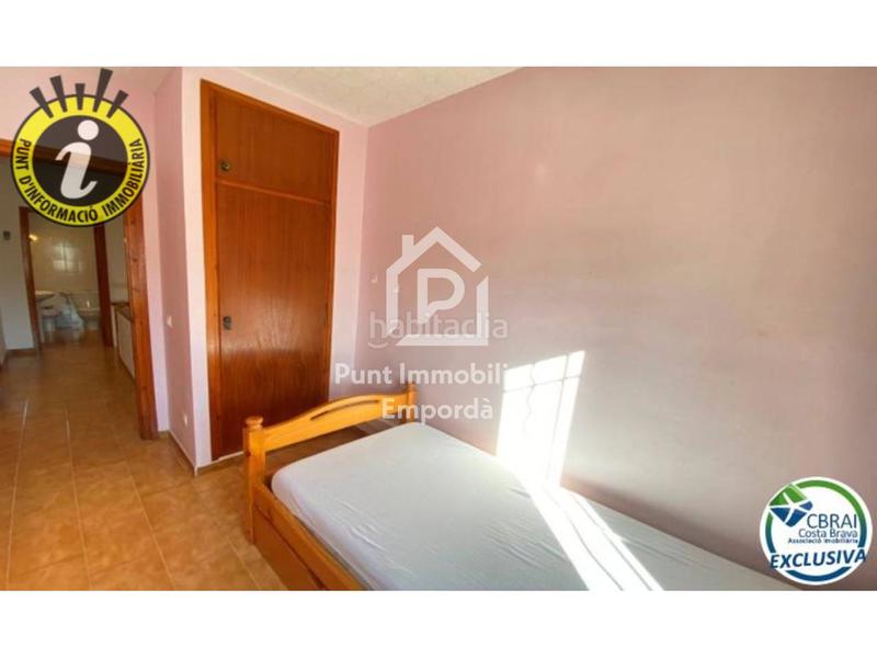 Foto 0f0fb563-ae32-4768-bb59-201e48a759f8. Casa  en venta en Montgrí Empuriabrava