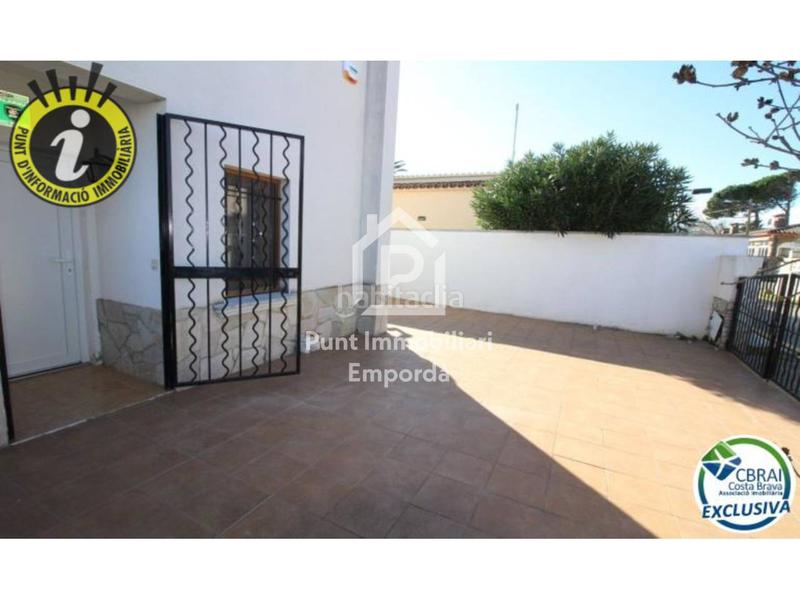 Foto 13194da4-cf64-4e84-ab12-b4d7f4a7d1ae. Casa  en venta en Montgrí Empuriabrava