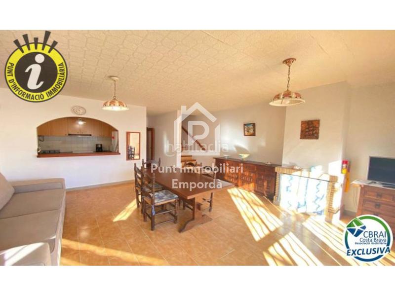 Foto 13b5704a-a676-4a08-a7b8-8b59f2de5178. Casa  en venta en Montgrí Empuriabrava