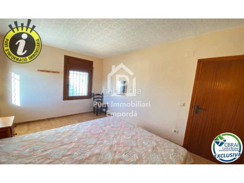 Foto 634eb2b5-f79b-4cef-b090-d7f1fc6c1c0c. Casa  en venta en Montgrí Empuriabrava