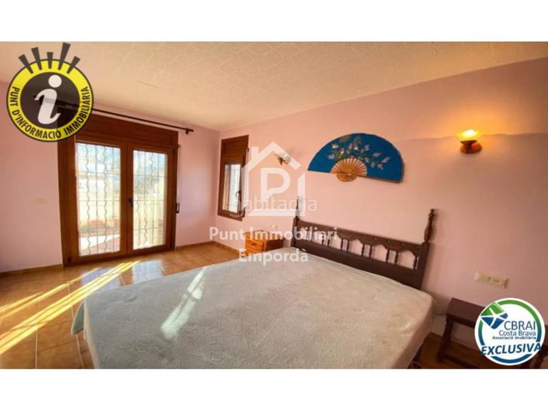 Foto 65cf10a0-aae2-4574-b5c4-d15ecf275f04. Casa  en venta en Montgrí Empuriabrava