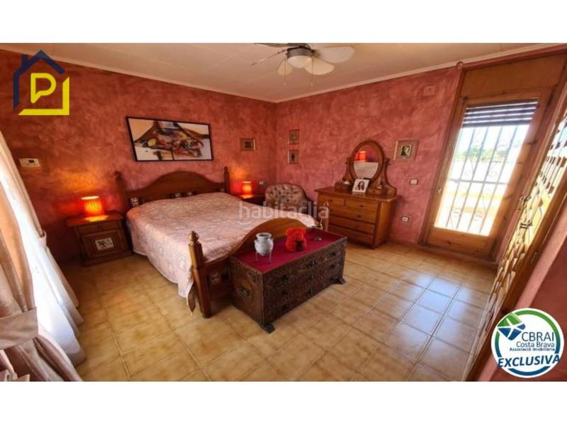 Foto 6f94ed71-a46d-4587-aaeb-236bf873a09a. Casa amb aparcament piscina a Alberes Empuriabrava