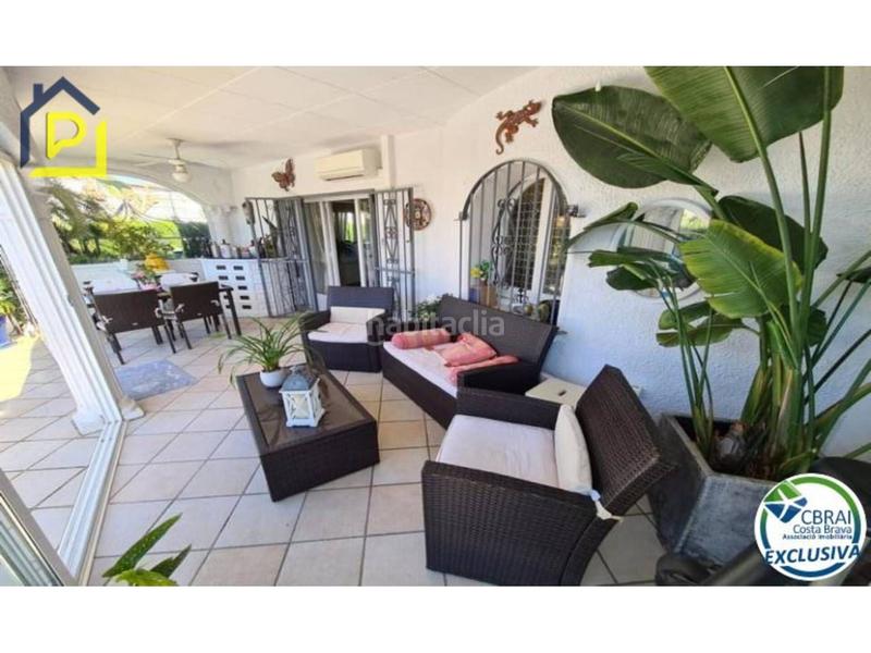 Foto 87c143e0-199a-401c-a433-787642a830f4. Casa amb aparcament piscina a Alberes Empuriabrava