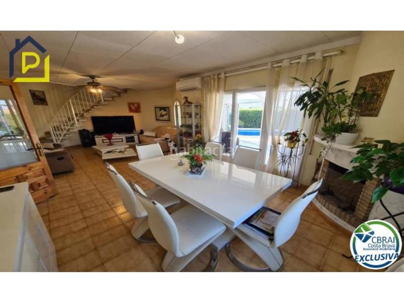 Foto a3f0da22-63b5-4431-9877-1c053ddde333. Casa amb aparcament piscina a Alberes Empuriabrava