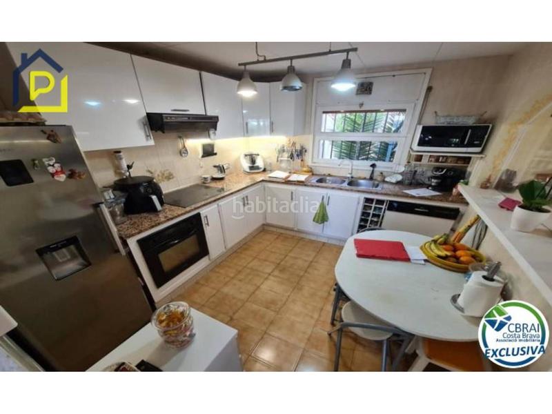 Foto e71a9050-bab3-4ff2-a2f2-3d9bd6abd649. Casa amb aparcament piscina a Alberes Empuriabrava