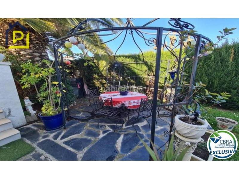 Foto e9b1e520-a962-4e1e-b16a-e1ad45249f63. Casa amb aparcament piscina a Alberes Empuriabrava