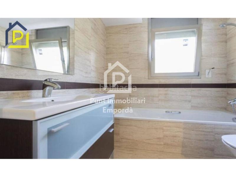 Foto 522c6e0c-706b-415e-bc04-c5decb7727ab. Casa con riscaldamento parcheggio piscina in Sant Climent Sescebes