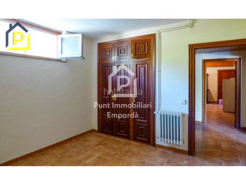 Foto fe6ba740-dc9d-4cbe-8147-a582a94ff0d5. Casa con riscaldamento parcheggio piscina in Sant Climent Sescebes