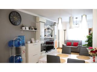 Appartement  Peni. Amplio piso familiar con 4 habitaciones
