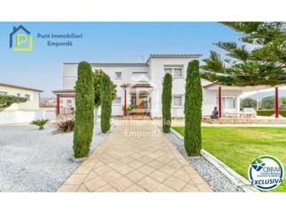 Chalet  Serra del cadí. Chalet en venta en mas matesboscàmas fumats