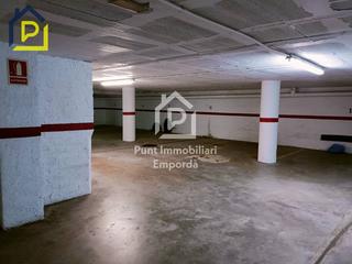Aparcament cotxe  Gardisso. Venta de plaza de aparcamiento en llançà