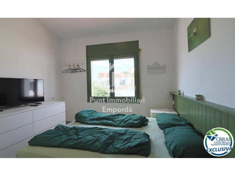Foto c62ce458-d0b3-41ec-81a4-0d9998019ea1. Piso encantador apartamento renovado en 2024 y listo para entrar a vivir en Empuriabrava