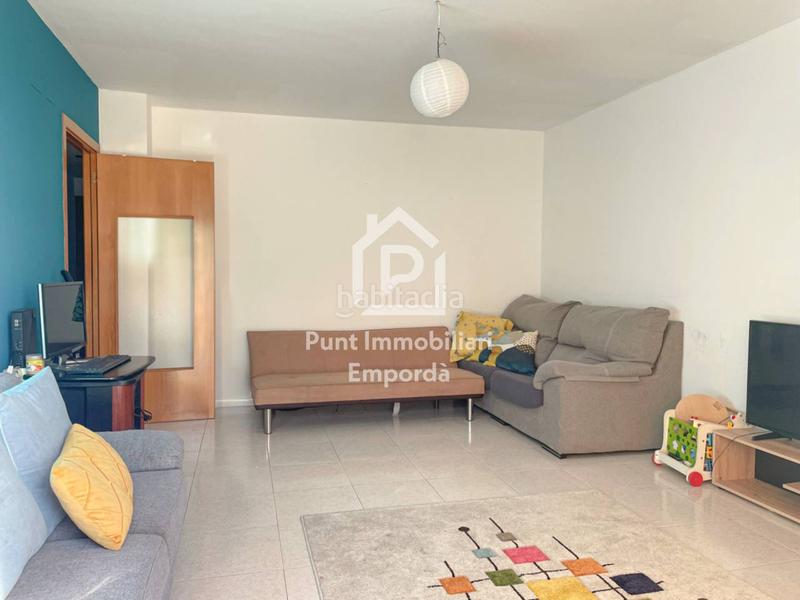 Foto d66ba85d-f137-40eb-b025-89068a7ce1d4. Piso  en venta en Creu de la Mà en Creu de la Mà Figueres