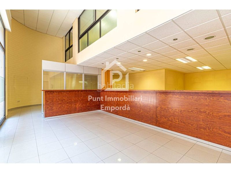 Foto a3a86a82-97bc-48f6-83f8-9309cb9405ed. Local comercial a Carretera de Roses-Fossos Figueres