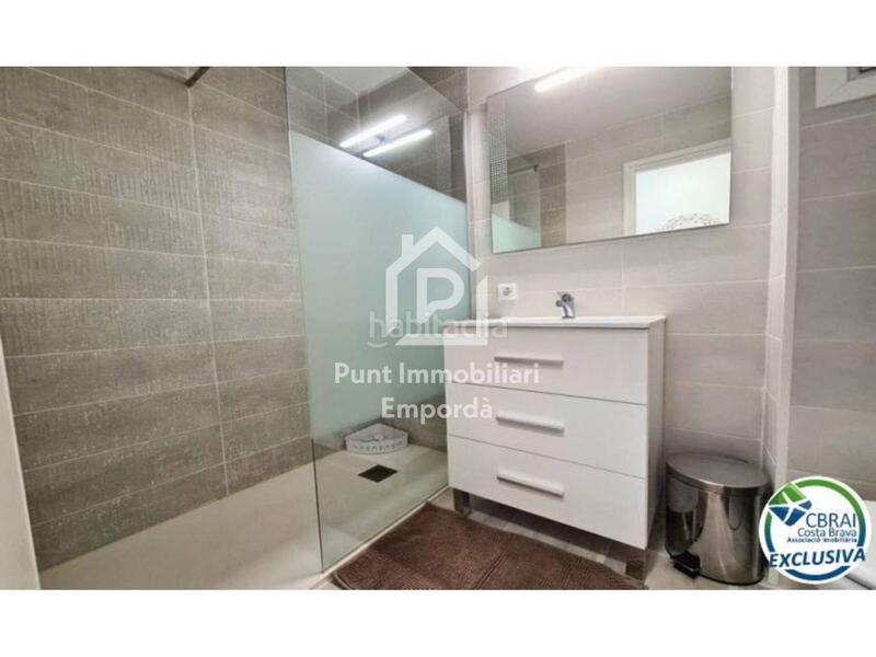 Foto 95415951-fb38-4a4c-ab68-735c24473fe3. Apartamento  en venta en Moxó - Sant Mori Empuriabrava