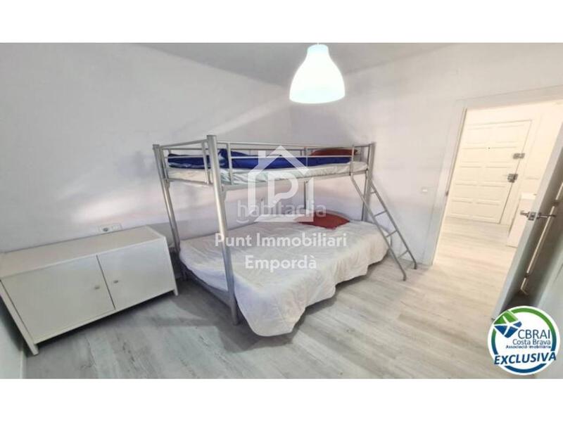 Foto f1031552-1f16-4274-b70a-2520f971f4ae. Apartamento  en venta en Moxó - Sant Mori Empuriabrava