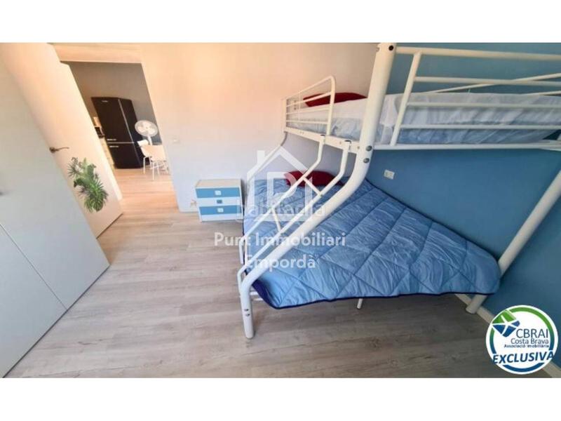 Foto f2a07891-145e-479b-9011-174ccb9e31c3. Apartamento  en venta en Moxó - Sant Mori Empuriabrava