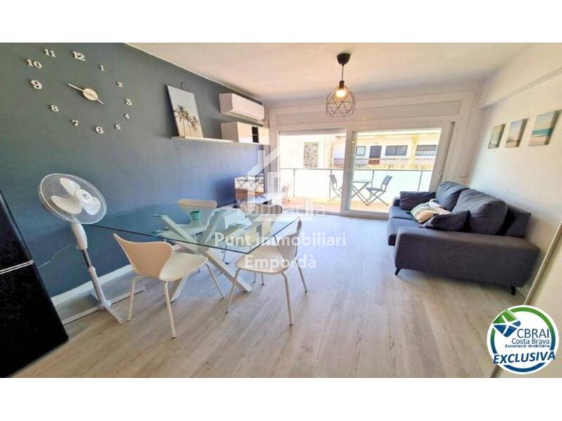 Foto fb10183e-52b0-419b-937d-c524434d0974. Apartamento  en venta en Moxó - Sant Mori Empuriabrava