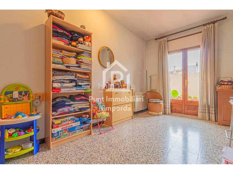 Foto 2900aeb3-b140-4f13-b104-8f22a2f3a053. Haus mit heizung parking in Vilafant