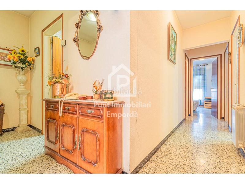 Foto 7f7463ef-1253-48eb-8aa7-968e7d2ec063. Haus mit heizung parking in Vilafant