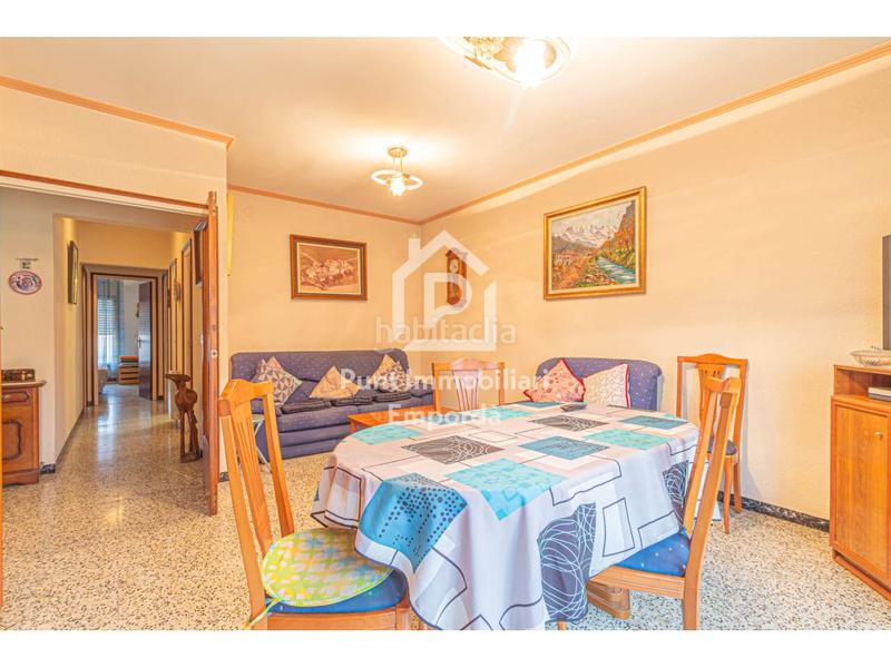 Foto f4c795f1-7aa5-442c-8ebd-368f80ea1e8d. Haus mit heizung parking in Vilafant