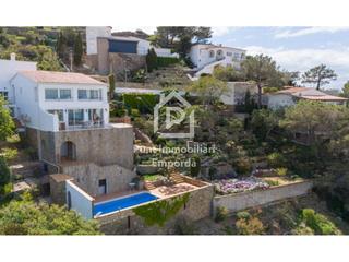 Maison  Ramon llull. Villa mediterránea con alma, vistas espectaculares y una oportun