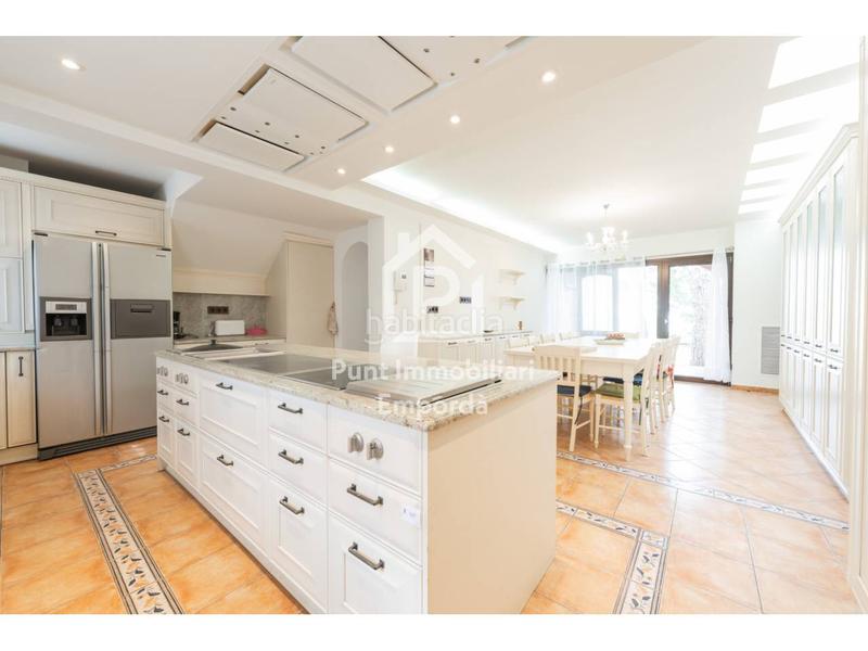 Foto 852880aa-5619-4c95-89c0-28c48fb36d14. Casa con riscaldamento parcheggio piscina in Requesens Empuriabrava