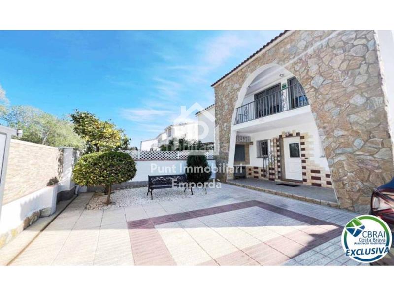 Foto 0fb9801c-e417-4222-a751-3eaec6bda3d6. Casa  en venta , costa brava en Salins - Cavall de Mar Empuriabrava
