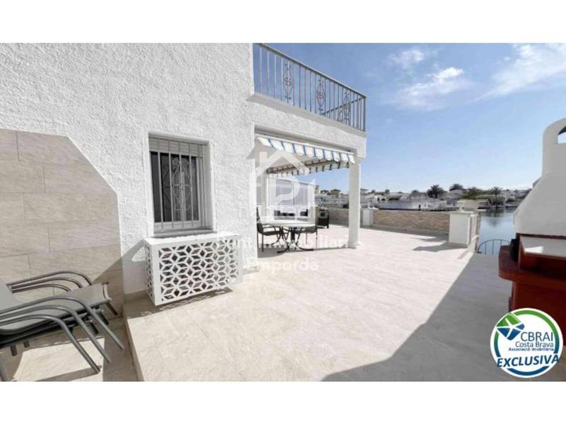 Foto 39687451-89ff-4b11-9fc1-9266f707c213. Casa  en venta , costa brava en Salins - Cavall de Mar Empuriabrava
