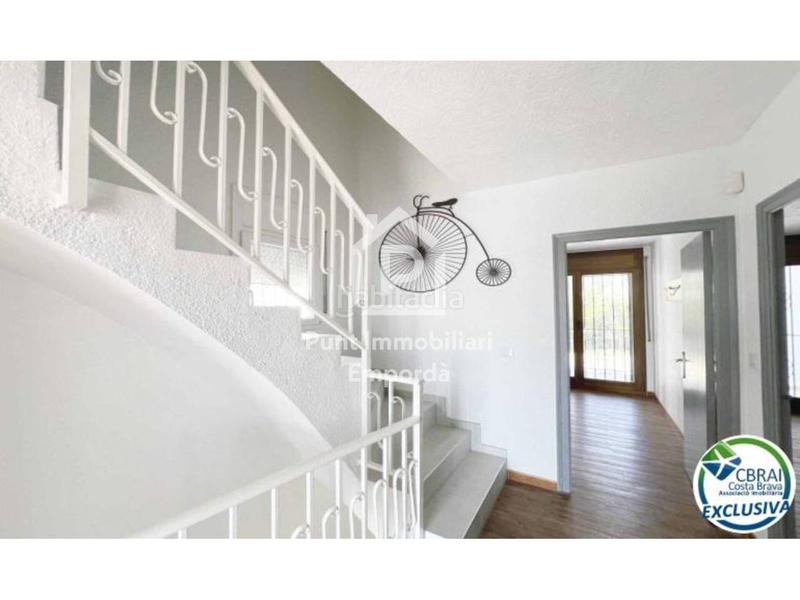 Foto 5577ae0b-7901-4ea0-a5c0-b3530aa63b9d. Casa  en venta , costa brava en Salins - Cavall de Mar Empuriabrava