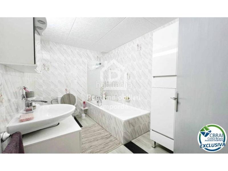 Foto 7082d99a-157c-45d9-8473-ca6a3478d254. Casa  en venta , costa brava en Salins - Cavall de Mar Empuriabrava