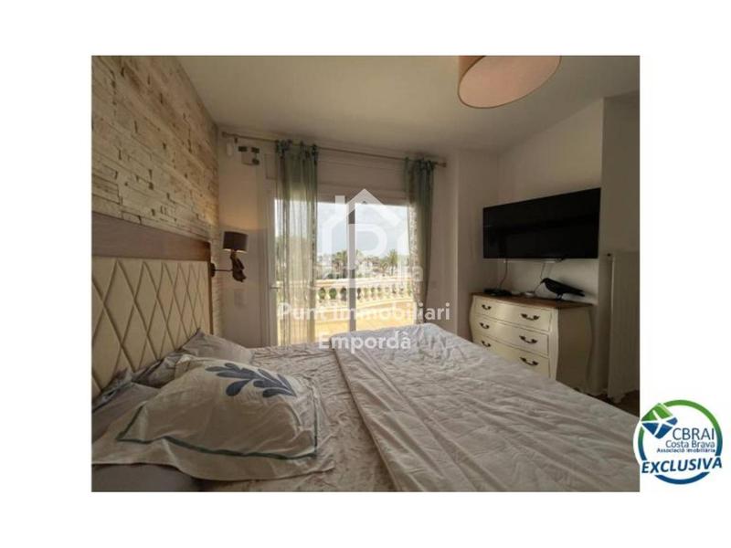 Foto 433ecdd7-4b7b-4f26-bf68-022710ace0e7. Casa  con vistas al canal en empuriabrva en Francolí - Freser - Noguera Empuriabrava