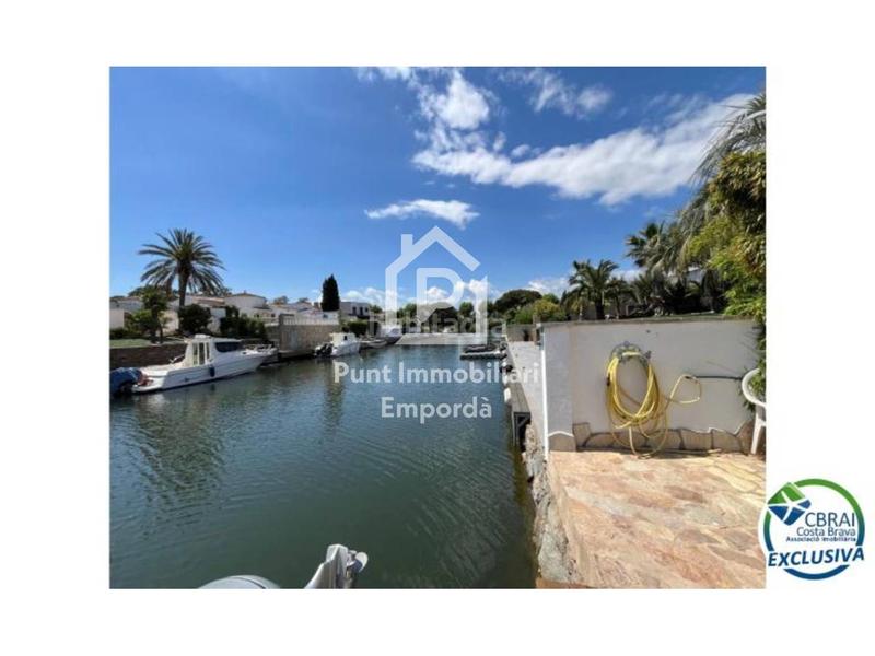 Foto 53cffb3b-8ae9-43fd-9a48-4504048be57b. Casa  con vistas al canal en empuriabrva en Francolí - Freser - Noguera Empuriabrava