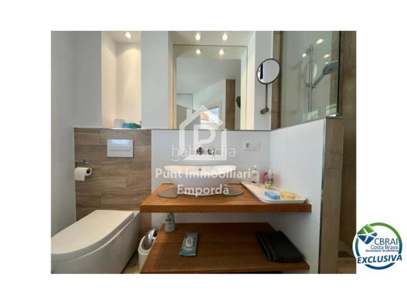 Foto 8d5475e6-f5c7-4ae7-b448-364a8ef1587d. Casa  con vistas al canal en empuriabrva en Francolí - Freser - Noguera Empuriabrava