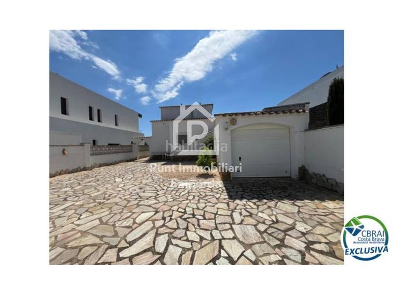 Foto 96e4de2f-c183-448b-b0d0-4a8671f26adb. Casa  con vistas al canal en empuriabrva en Francolí - Freser - Noguera Empuriabrava