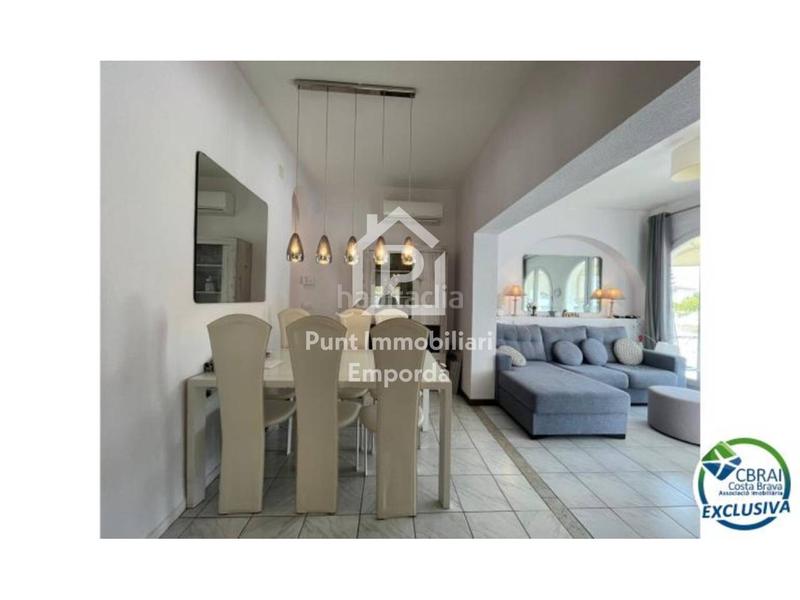 Foto ff9536c2-93da-42cd-9ffc-eb30b43c363a. Casa  con vistas al canal en empuriabrva en Francolí - Freser - Noguera Empuriabrava