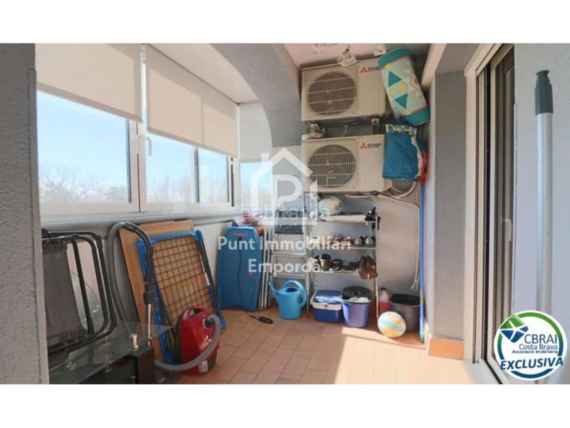 Foto 5661b48e-893d-465a-a089-33e2b93322b7. Apartamento acogedor apartamento en Puigmal - Mas Nou Empuriabrava