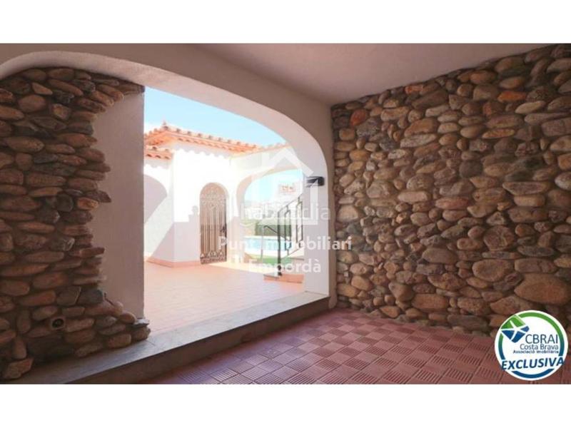 Foto e8903744-6f2c-4533-9ec7-c4190eceeef1. Apartamento acogedor apartamento en Puigmal - Mas Nou Empuriabrava