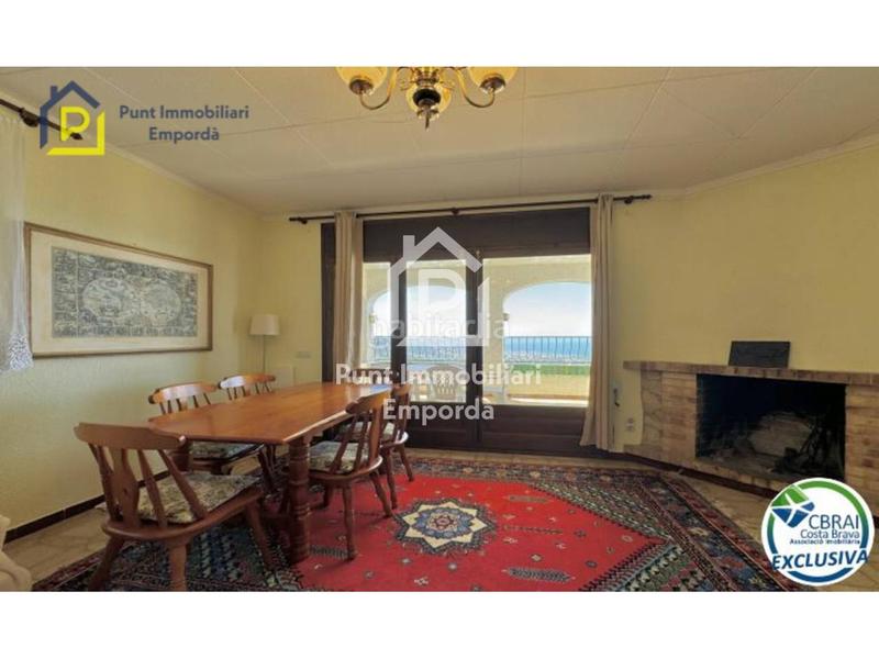 Foto 28208e9e-b91d-4ae9-aa4a-93215dfb84ca. Haus mit parking in Nord Roses