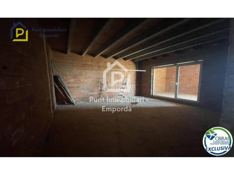 Foto 6842bb8b-3555-4536-a69f-710f489e6af8. Haus mit parking in Nord Roses