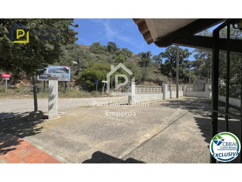 Foto 7c05d44d-d334-4f76-afd0-fe806210f708. Haus mit parking in Nord Roses