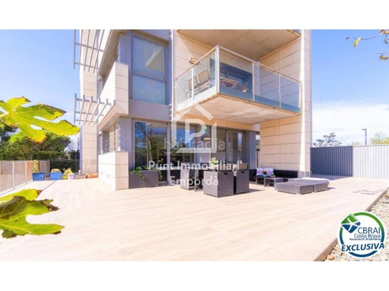 Foto 63a3eccd-2ff2-4db4-86bc-98952417e75a. Apartament amb calefacció aparcament a Santa Margarida Roses