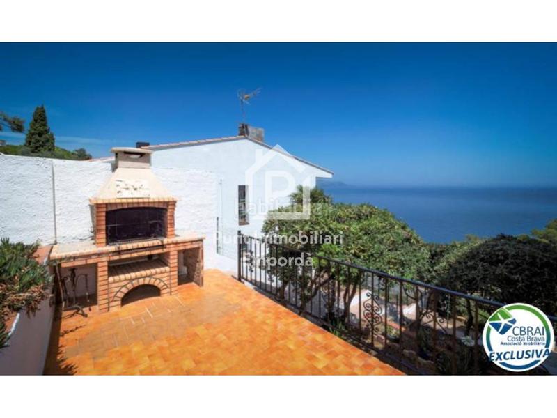 Foto 7d782f0c-55b9-4730-8954-c4e6e6ff7007. Casa con parcheggio in Port de la Selva (El)