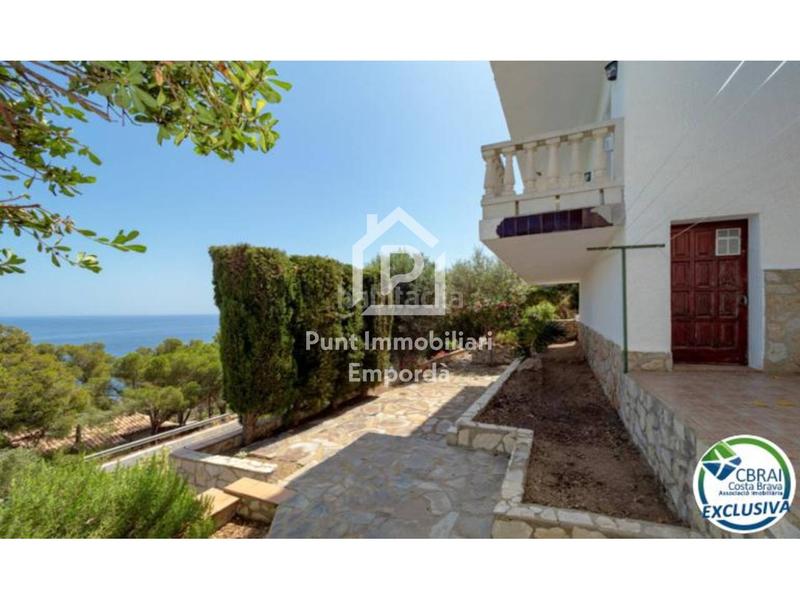 Foto c7fe7257-ff8b-4c7c-a673-16cfc9d5550c. Casa con parcheggio in Port de la Selva (El)