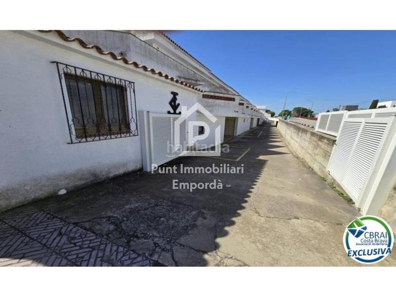 Foto 08e9eaa7-e277-4eae-b9bc-3d3cd263c24e. Casa con riscaldamento in Port Grec - Port Moxó Empuriabrava