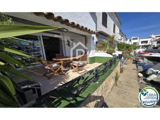 Casa  Illa cartago. Encantadora casa de pescador en la isla cartago  empuriabrava